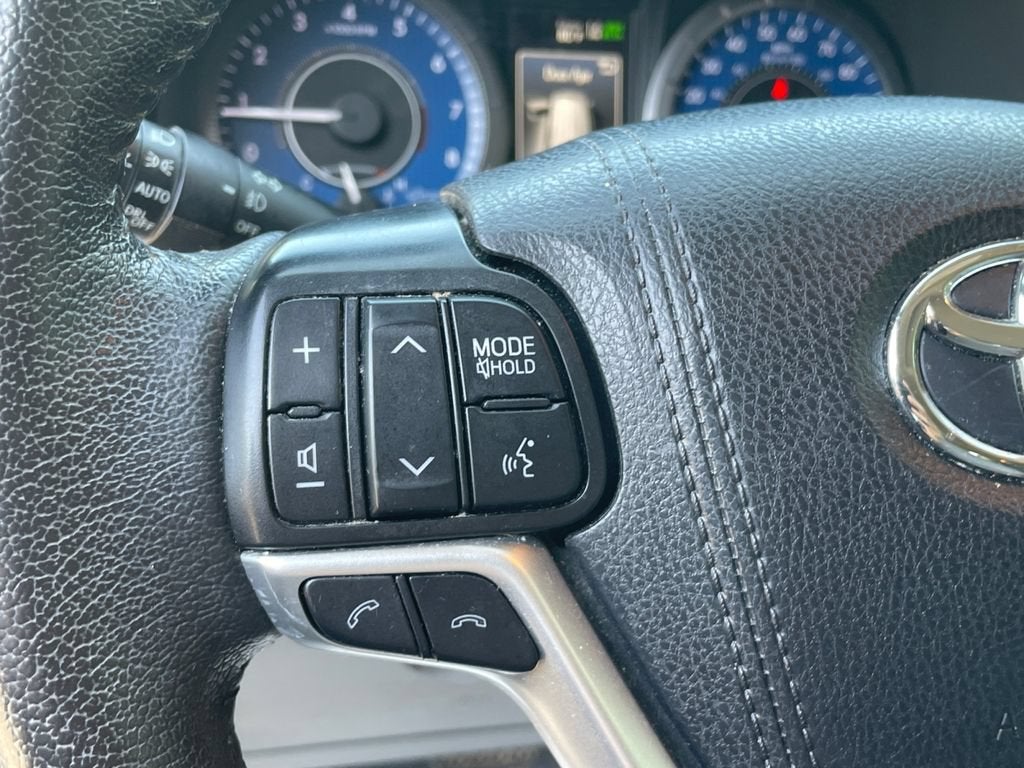 2020 Toyota Sienna XLE